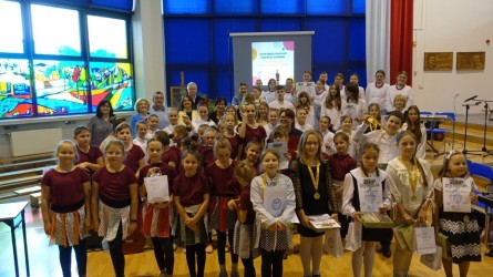 XXVII MIĘDZYSZKOLNY FESTIWAL PIOSENKI  "O ZŁOTĄ NUTKĘ"  w Szkole Podstawowej nr 37 w Bielsku-Białej